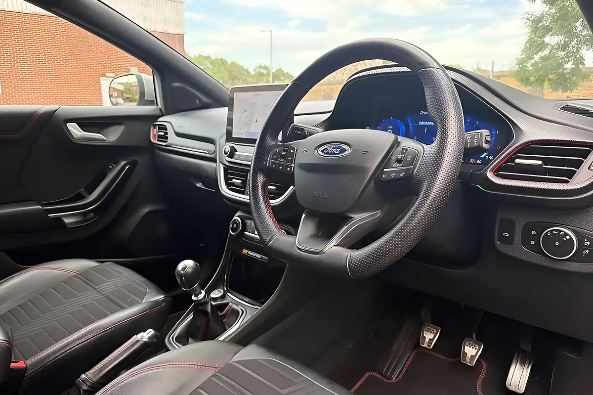 Used 2020 Ford Puma ST-Line X First Edition Silver - Interior and Exterior details 9
