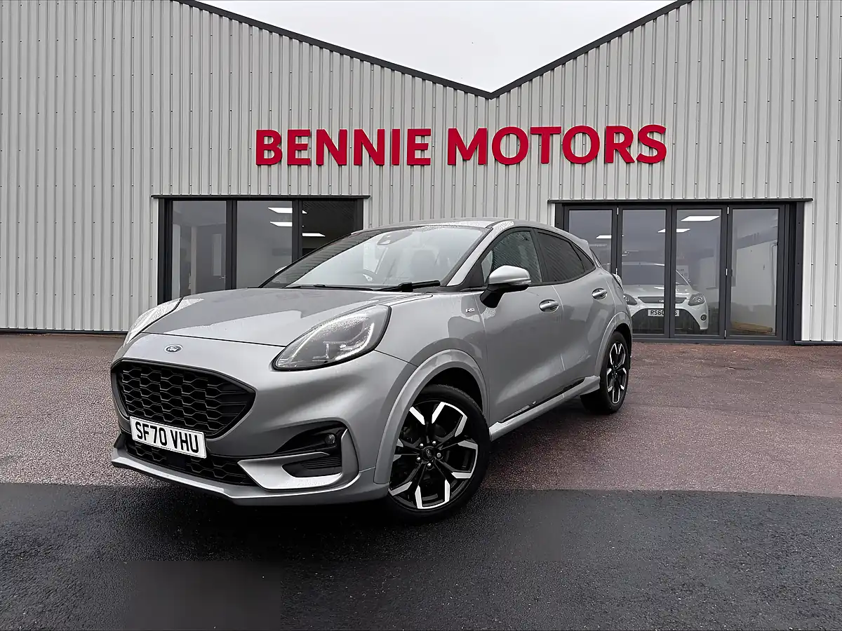 Used 2020 Ford Puma ST-Line X Silver - Front View