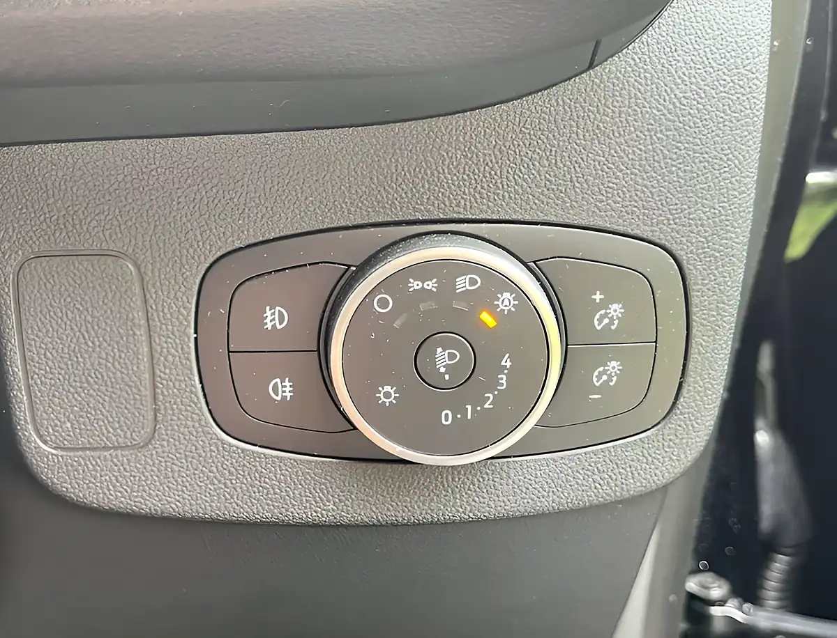 Used 2020 Ford Puma Titanium Black - Interior and Exterior details 19