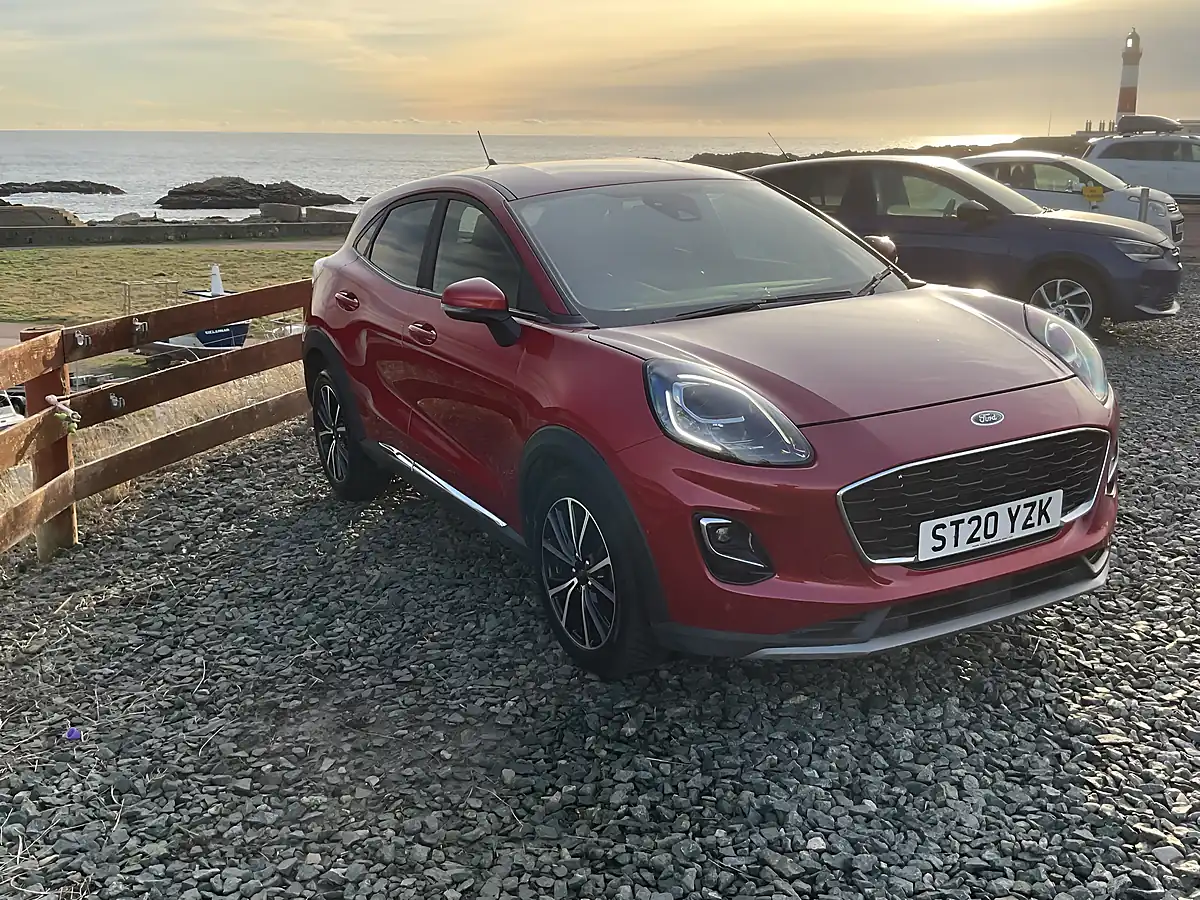 Used 2020 Ford Puma Titanium Red - Interior and Exterior details 3