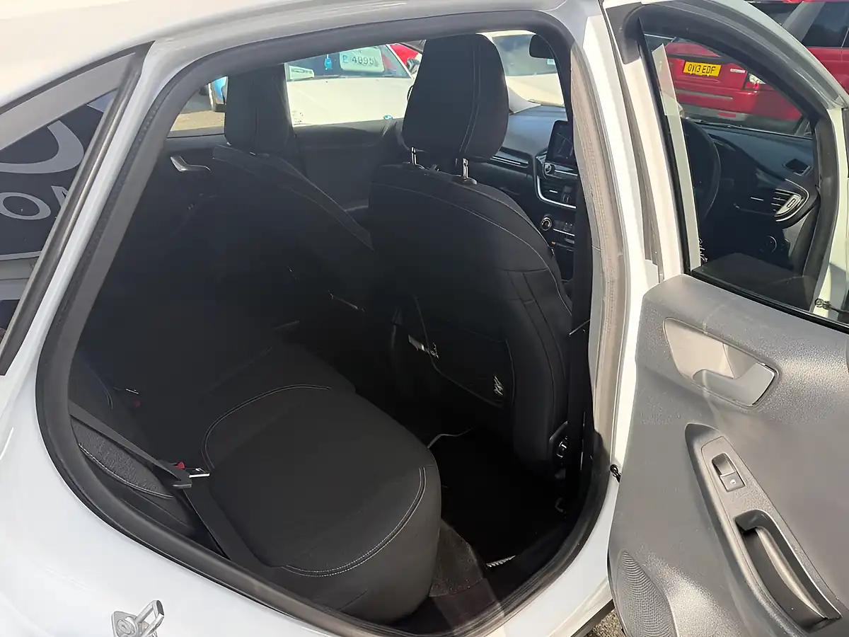 Used 2020 Ford Puma Titanium White - Interior and Exterior details 13