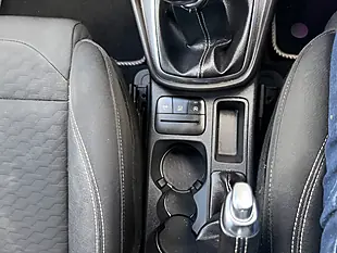 Used 2020 Ford Puma Titanium White - Interior and Exterior details 17