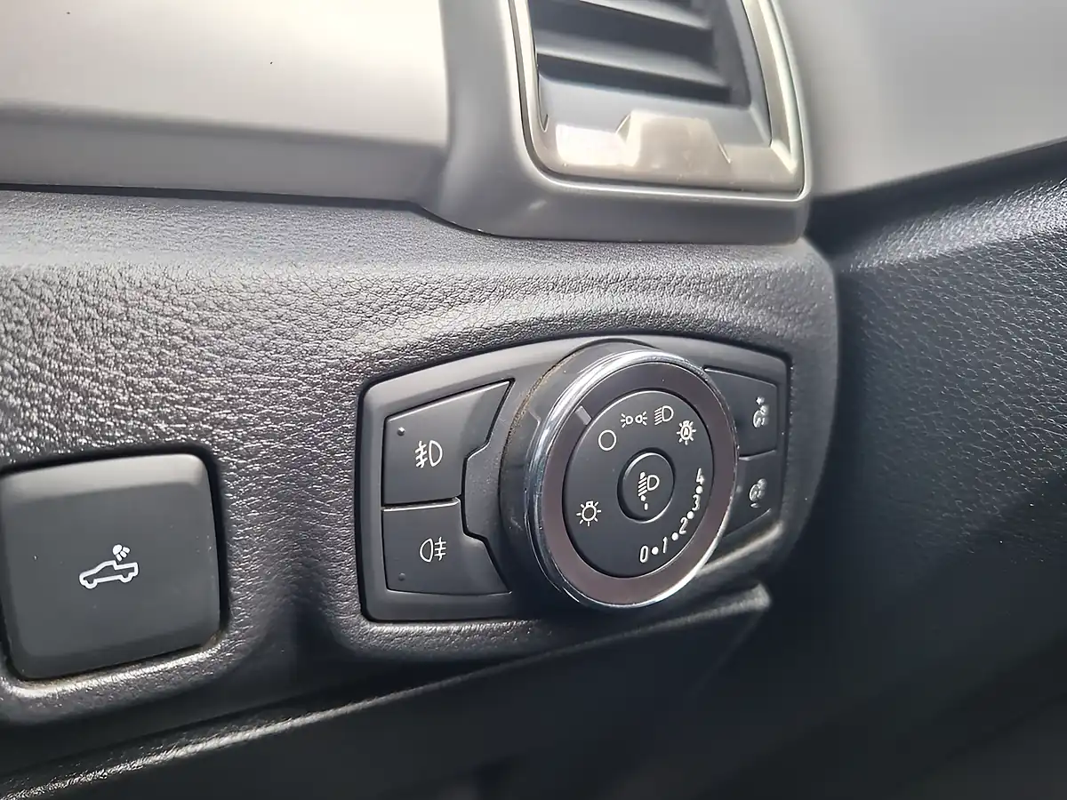 Used 2020 Ford Ranger Limited Black - Interior and Exterior details 19