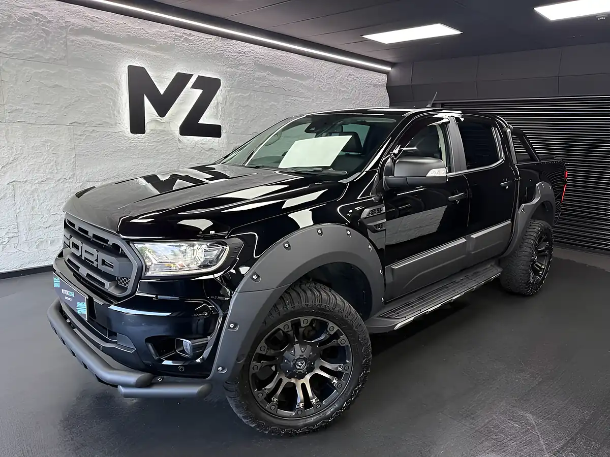 Used 2020 Ford Ranger Limited Black - Front View