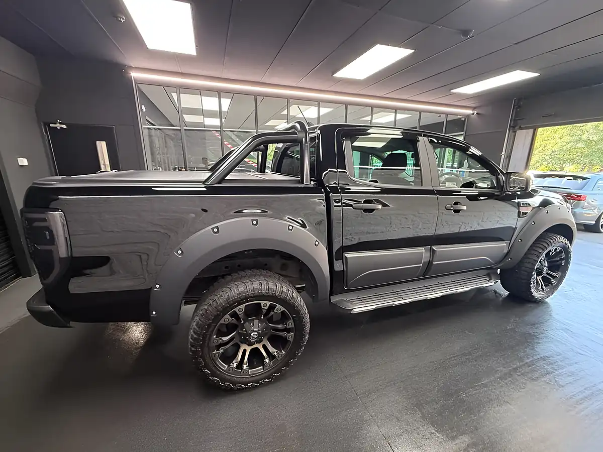 Used 2020 Ford Ranger Limited Black - Interior and Exterior details 17