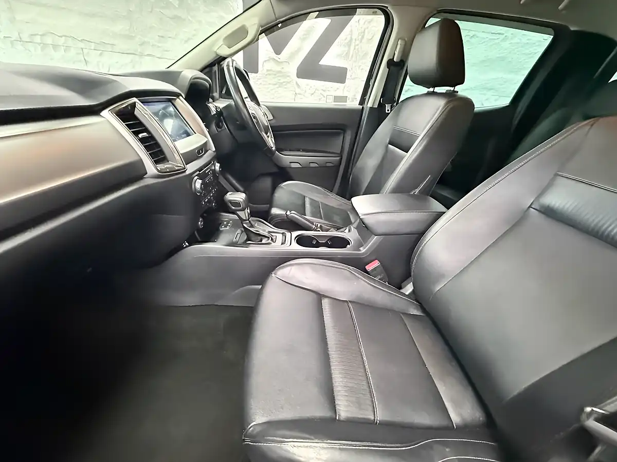 Used 2020 Ford Ranger Limited Black - Interior and Exterior details 8