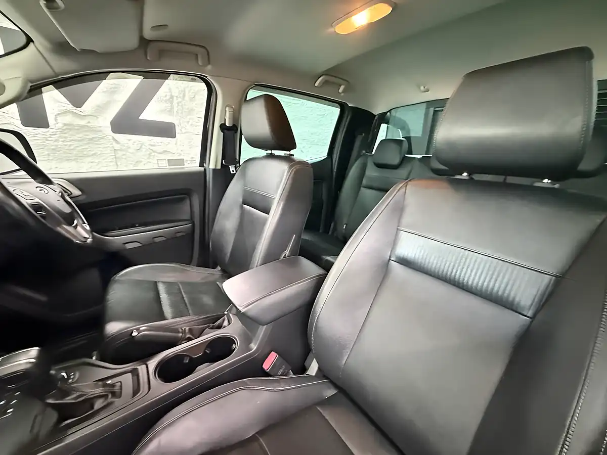 Used 2020 Ford Ranger Limited Black - Interior and Exterior details 9