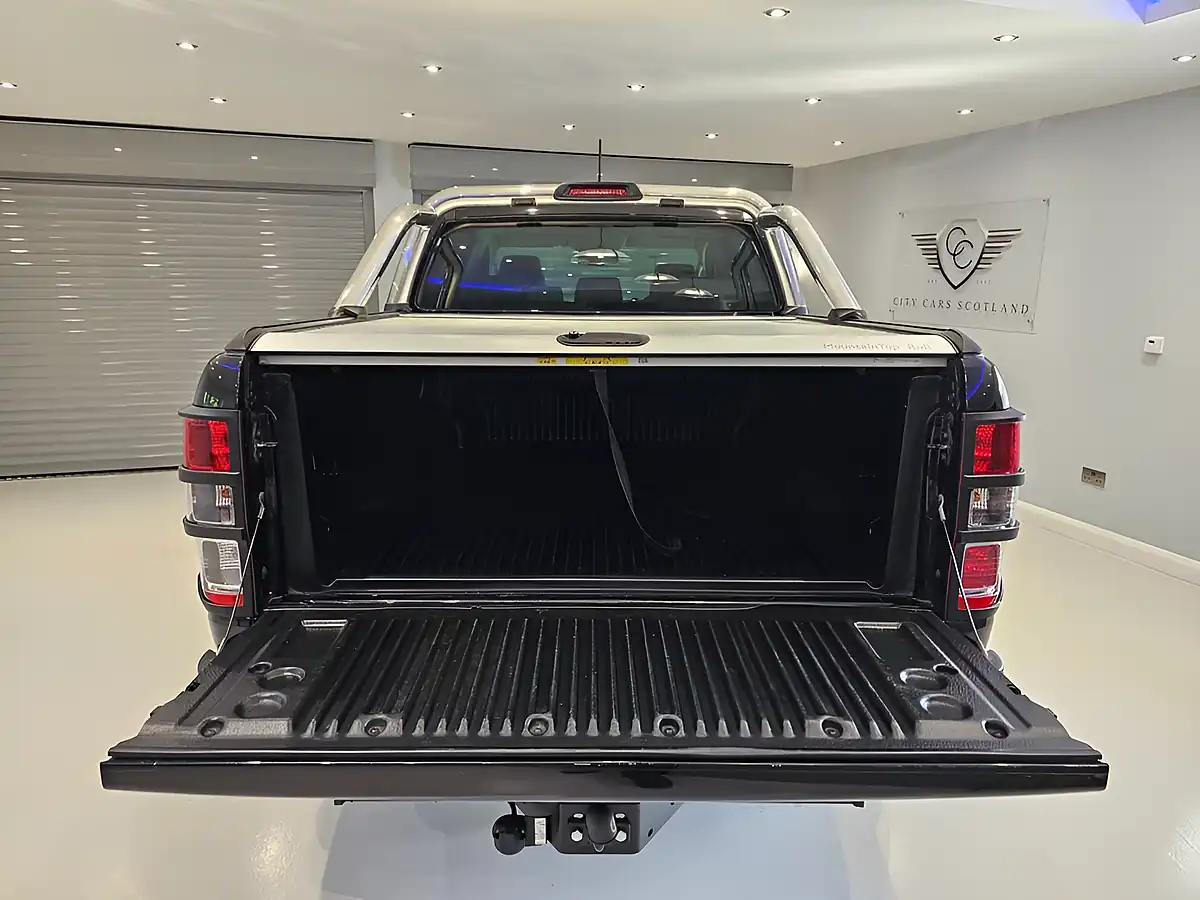 Used 2020 Ford Ranger Limited Black - Interior and Exterior details 16