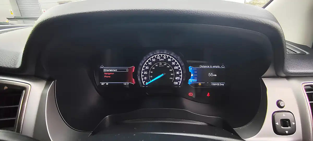 Used 2020 Ford Ranger Limited Grey - Interior and Exterior details 15