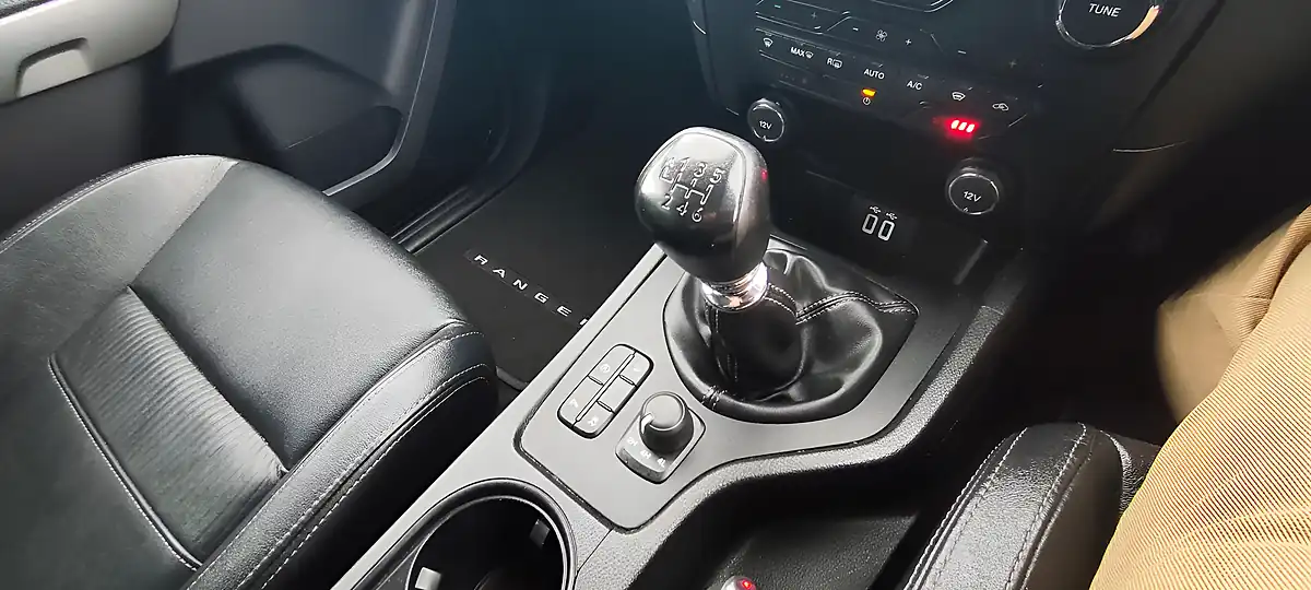 Used 2020 Ford Ranger Limited Grey - Interior and Exterior details 18