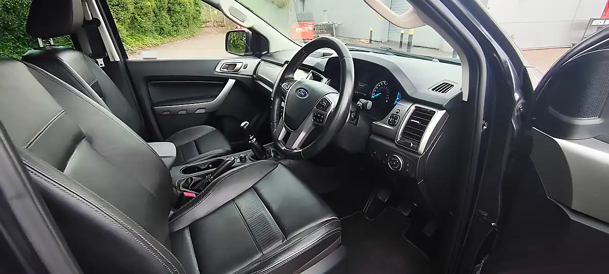Used 2020 Ford Ranger Limited Grey - Interior and Exterior details 9