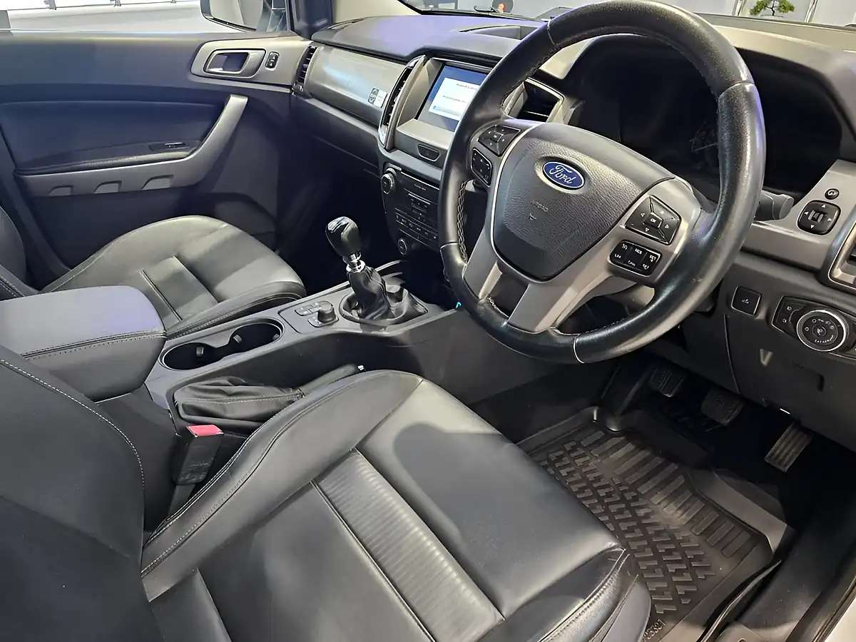 Used 2020 Ford Ranger Limited White - Interior and Exterior details 10