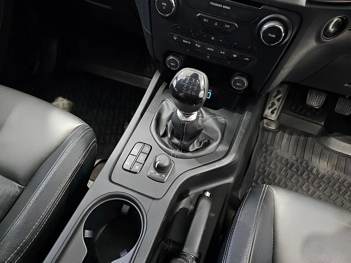 Used 2020 Ford Ranger Limited White - Interior and Exterior details 13