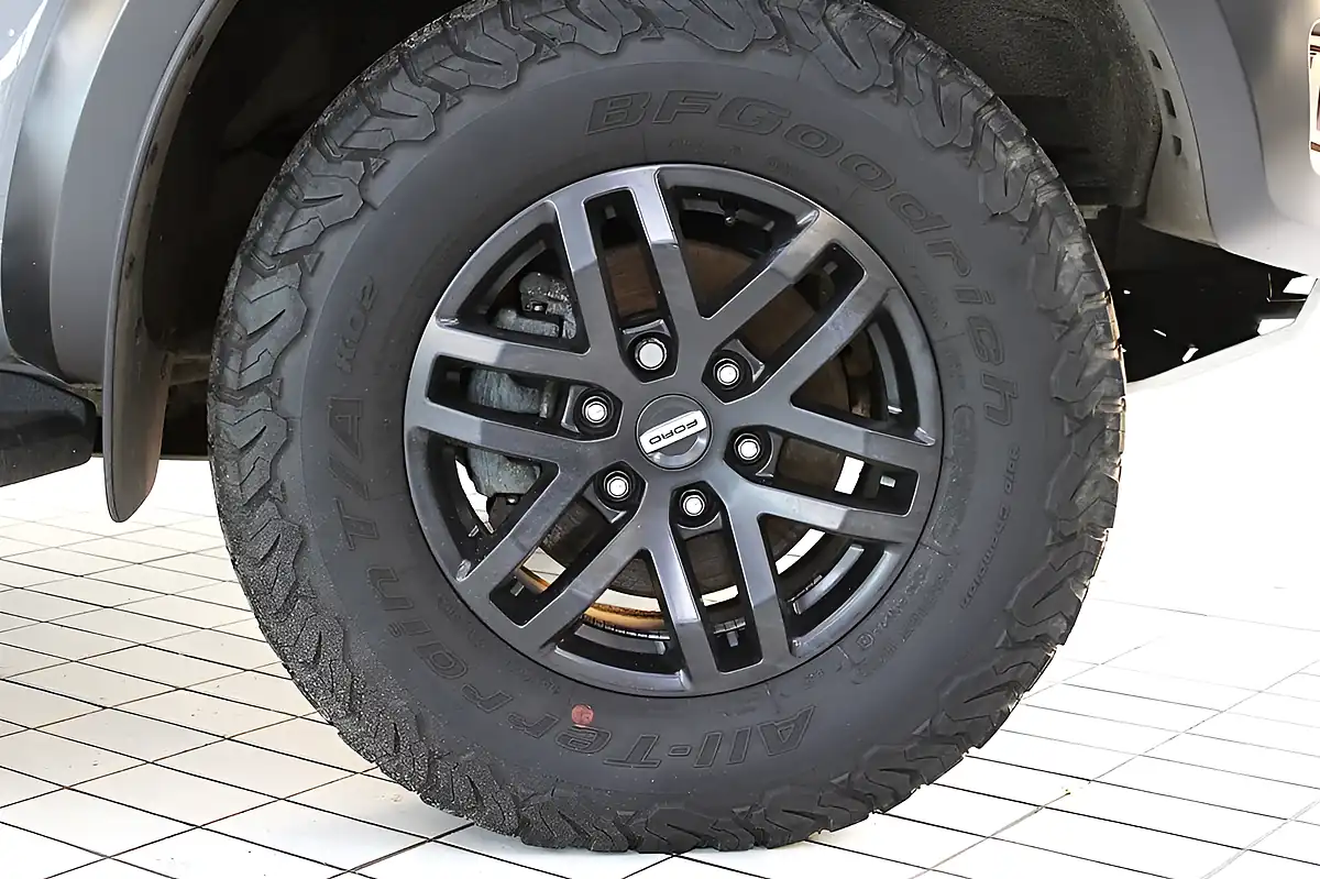 Used 2020 Ford Ranger Raptor Grey - Interior and Exterior details 12