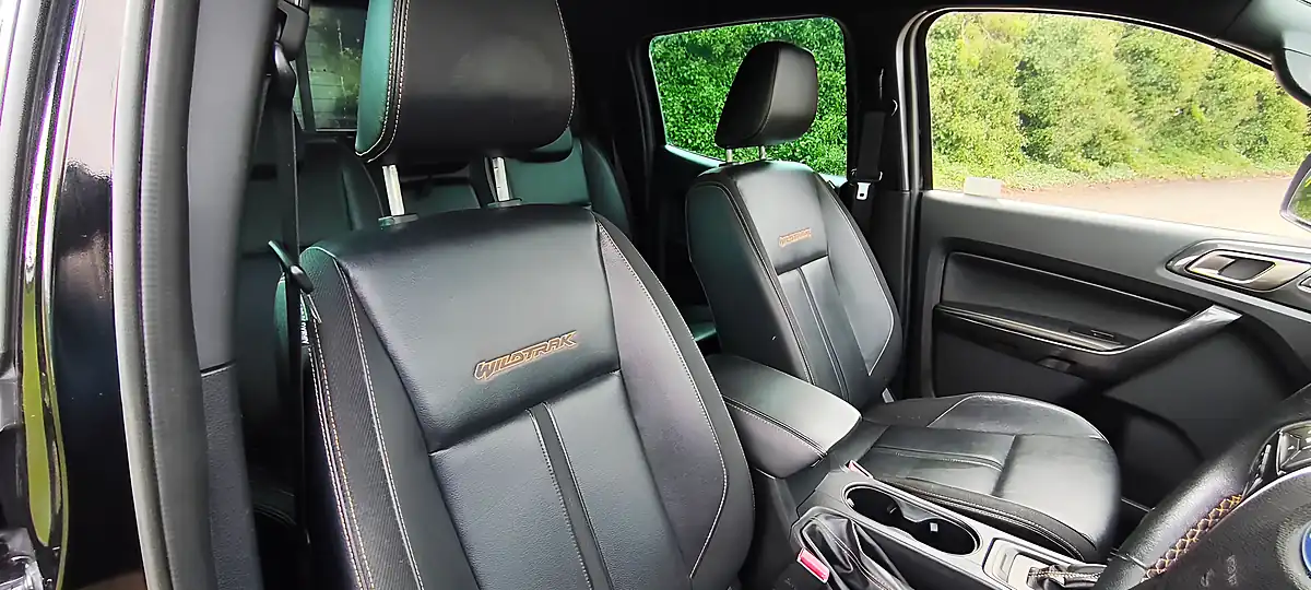 Used 2020 Ford Ranger Wildtrak Black - Interior and Exterior details 11