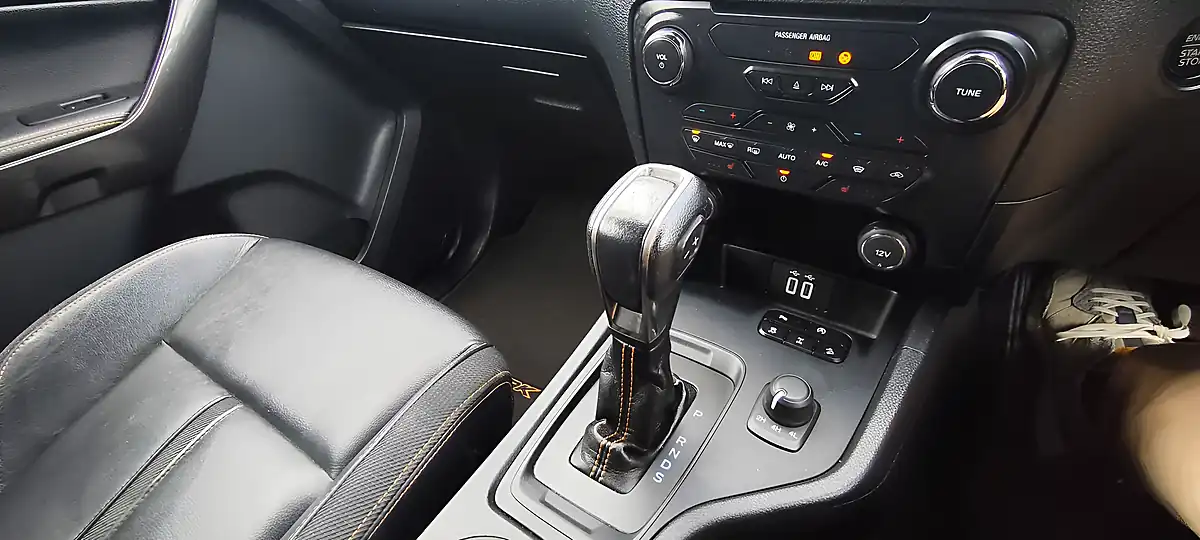 Used 2020 Ford Ranger Wildtrak Black - Interior and Exterior details 17