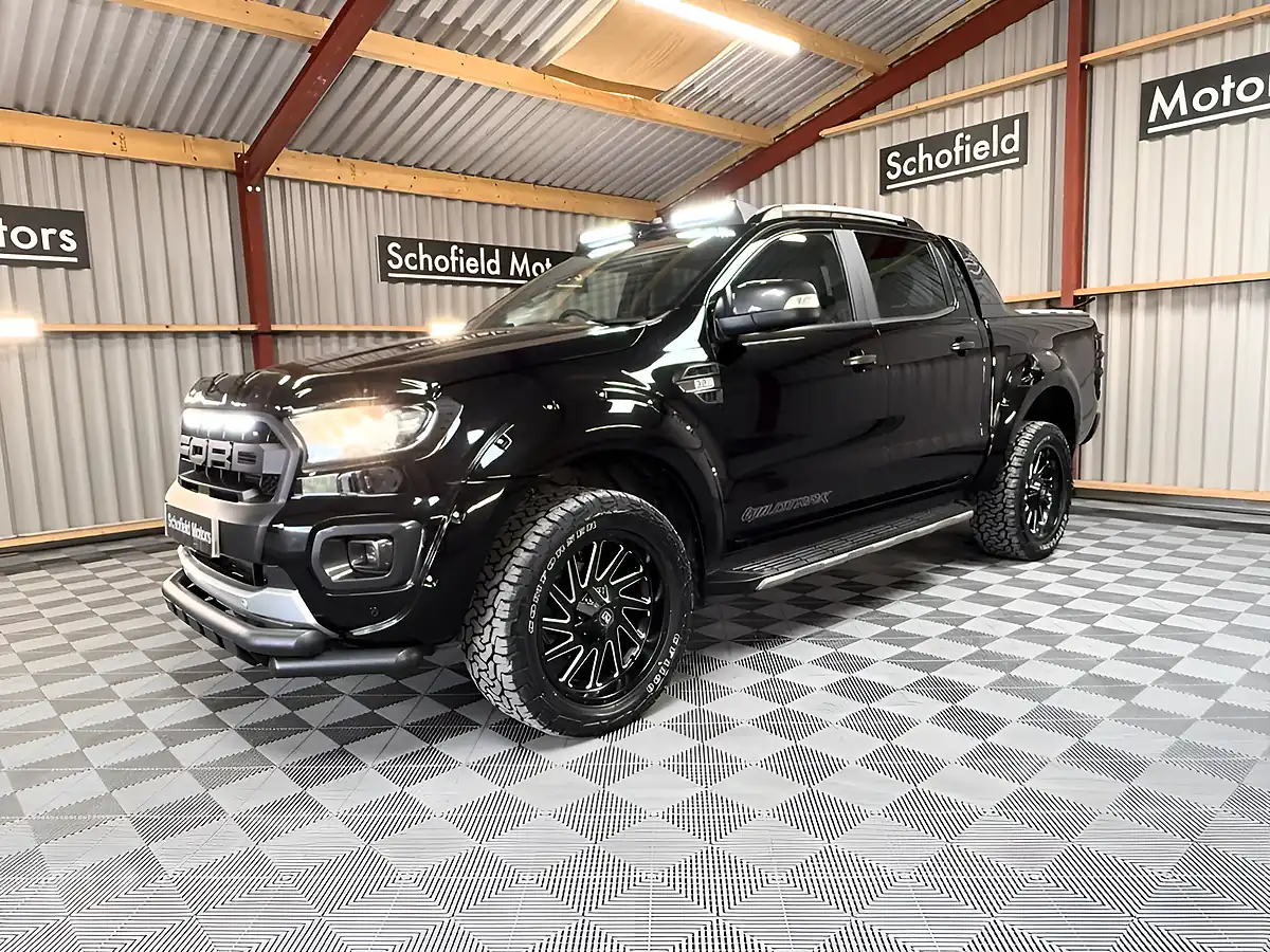 Used 2020 Ford Ranger Wildtrak Black - Interior and Exterior details 10