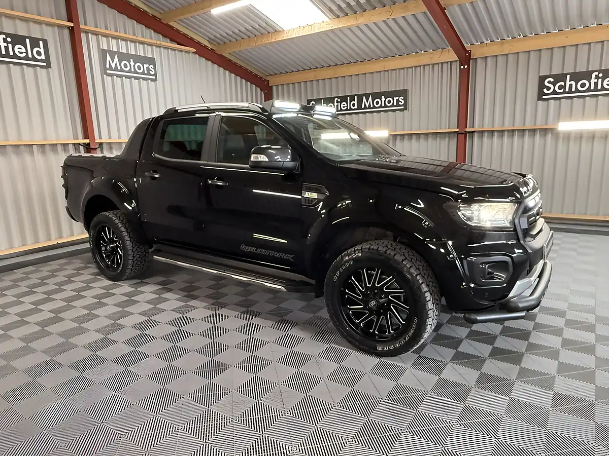 Used 2020 Ford Ranger Wildtrak Black - Interior and Exterior details 14