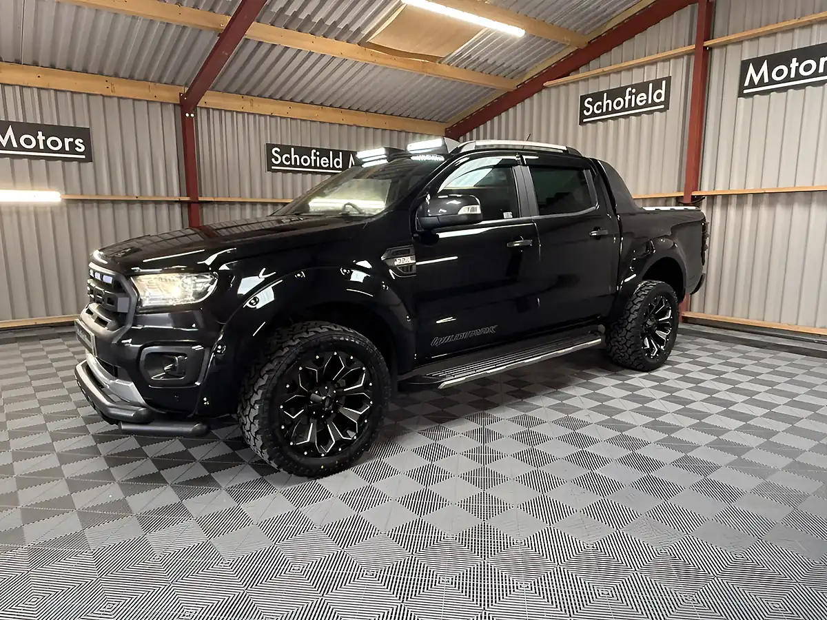 Used 2020 Ford Ranger Wildtrak Black - Interior and Exterior details 13