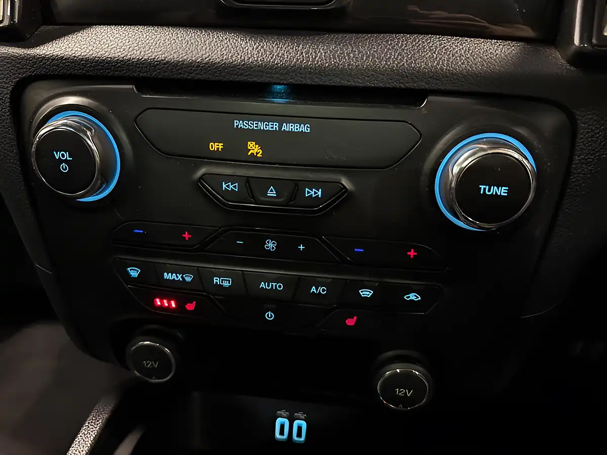 Used 2020 Ford Ranger Wildtrak Black - Interior and Exterior details 13