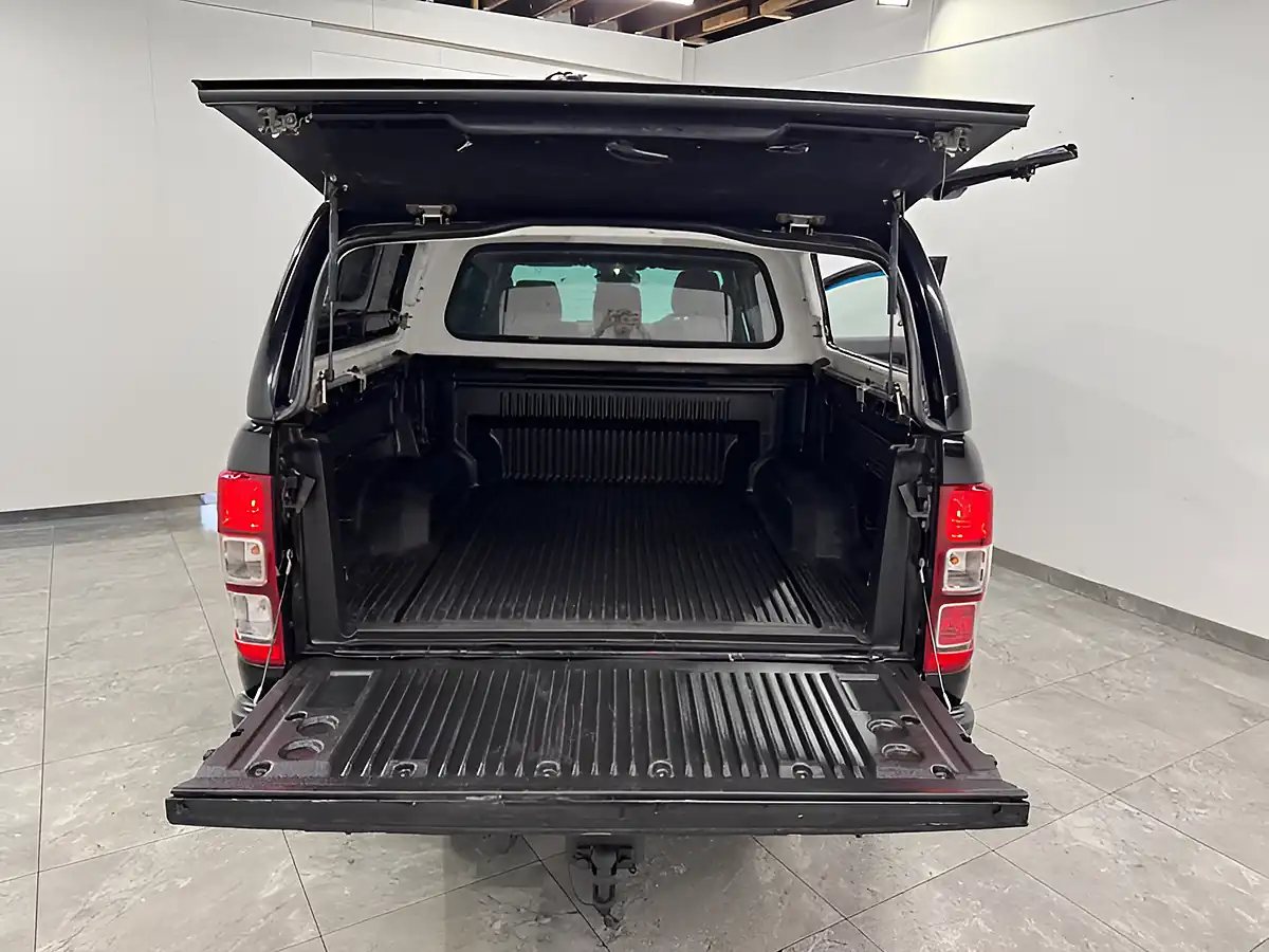 Used 2020 Ford Ranger Wildtrak Black - Interior and Exterior details 12