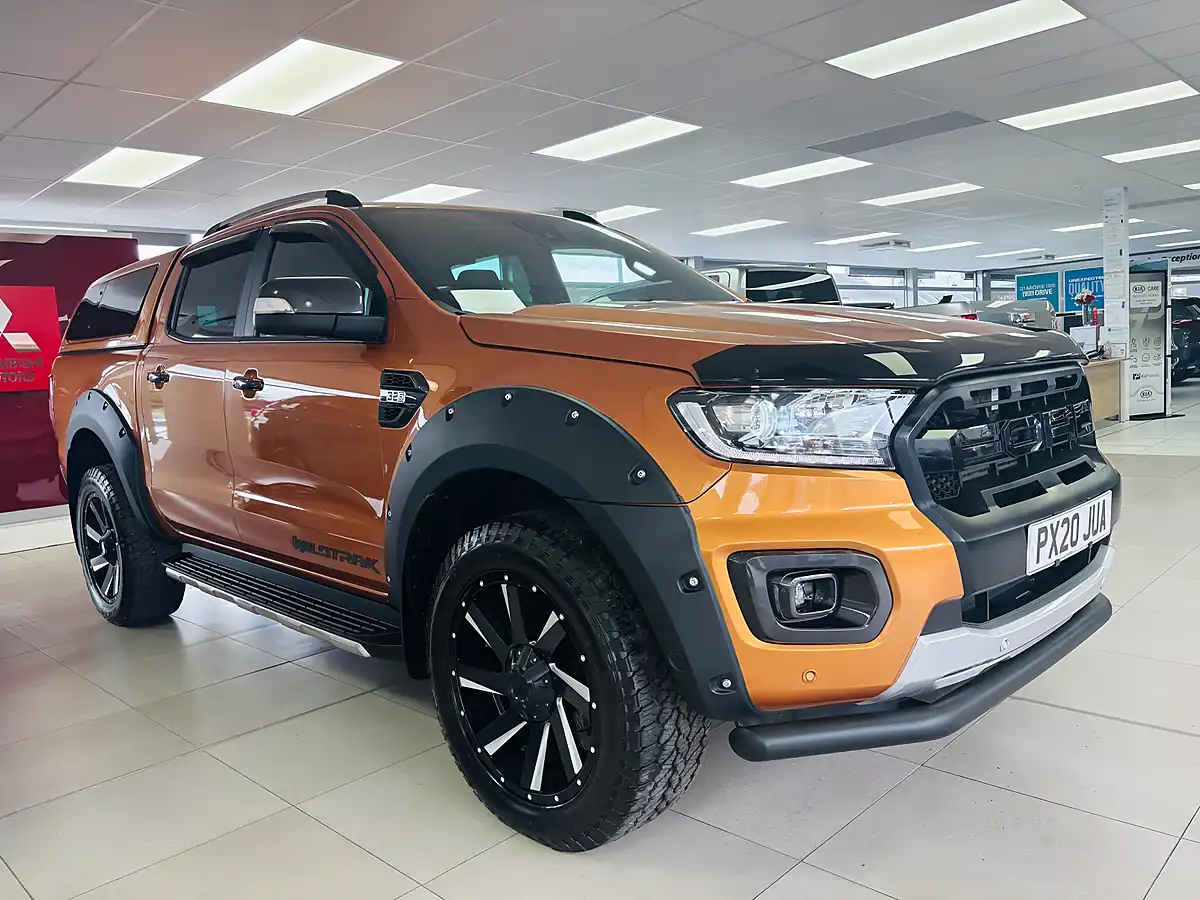 Used 2020 Ford Ranger Wildtrak Orange - Front View