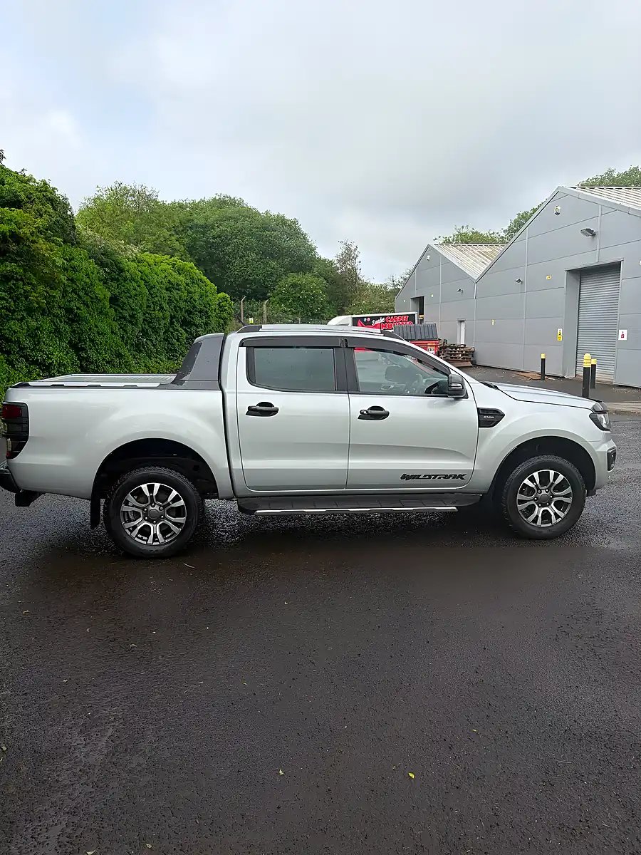 Used 2020 Ford Ranger Wildtrak Silver - Interior and Exterior details 5