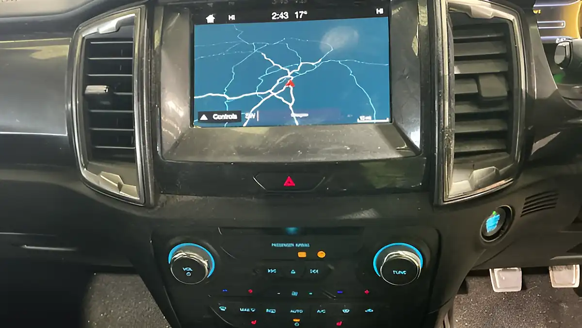 Used 2020 Ford Ranger Wildtrak Silver - Interior and Exterior details 10