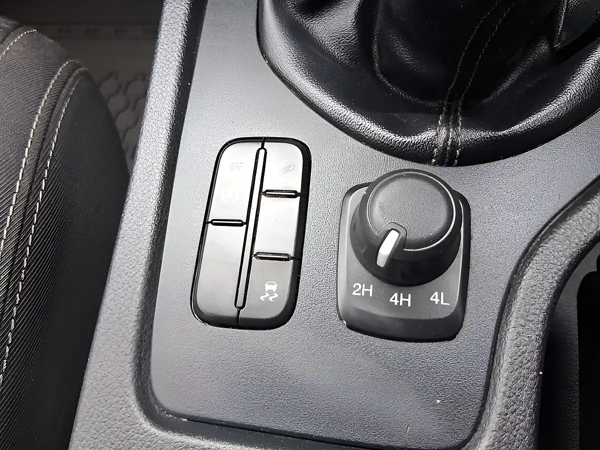 Used 2020 Ford Ranger Xlt Silver - Interior and Exterior details 20