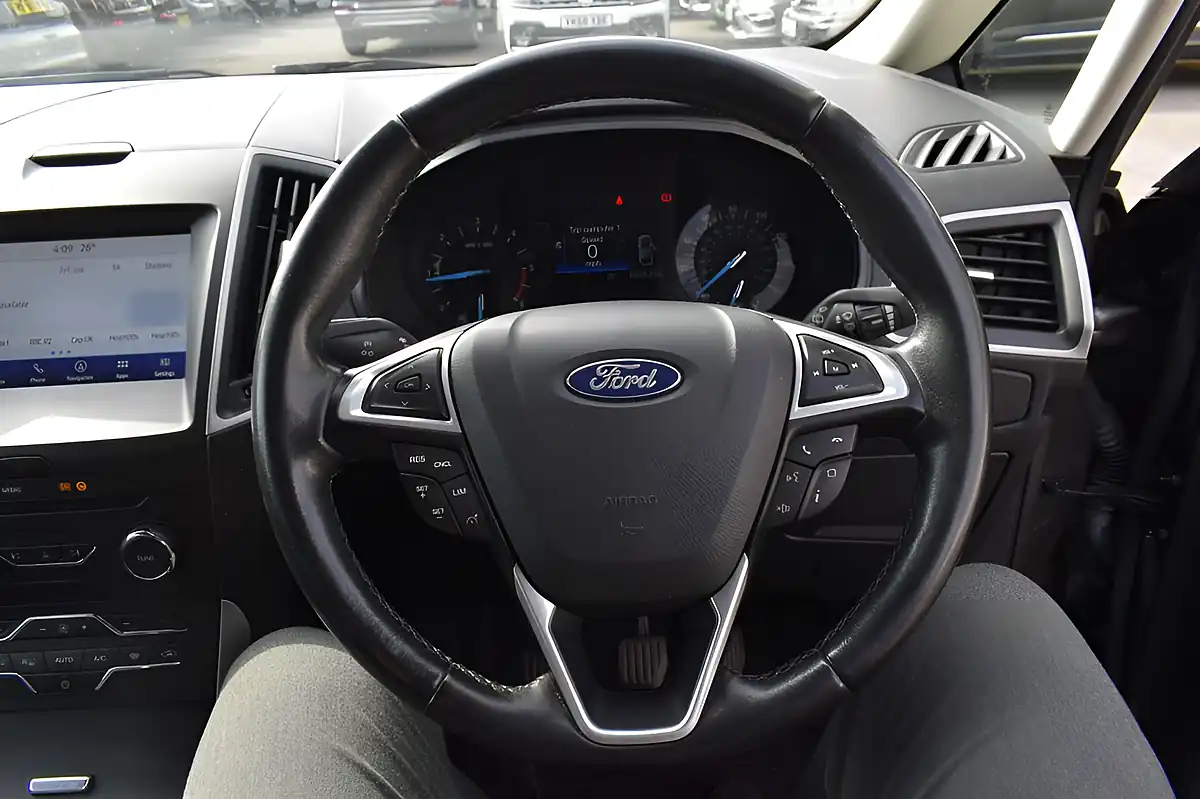 Used 2020 Ford S-Max Zetec Grey - Interior and Exterior details 16