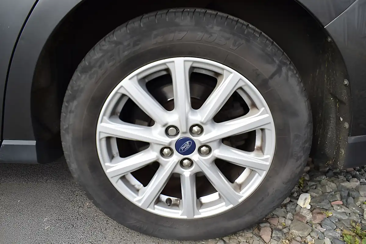 Used 2020 Ford S-Max Zetec Grey - Interior and Exterior details 6