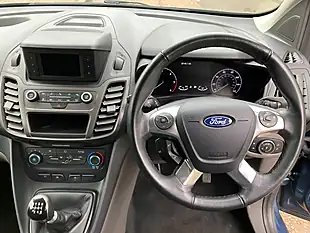 Used 2020 Ford Tourneo Connect Zetec Blue - Interior and Exterior details 16