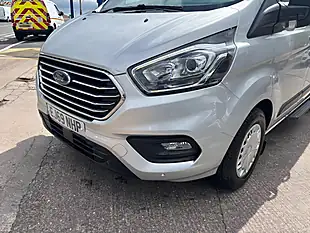 Used 2020 Ford Tourneo Custom Shuttle L2 Silver - Interior and Exterior details 3