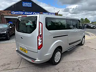 Used 2020 Ford Tourneo Custom Shuttle L2 Silver - Interior and Exterior details 9