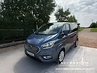 Used 2020 Ford Tourneo Custom Titanium Blue - Interior and Exterior details 2