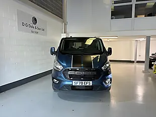 Used 2020 Ford Tourneo Custom Titanium Blue - Interior and Exterior details 2