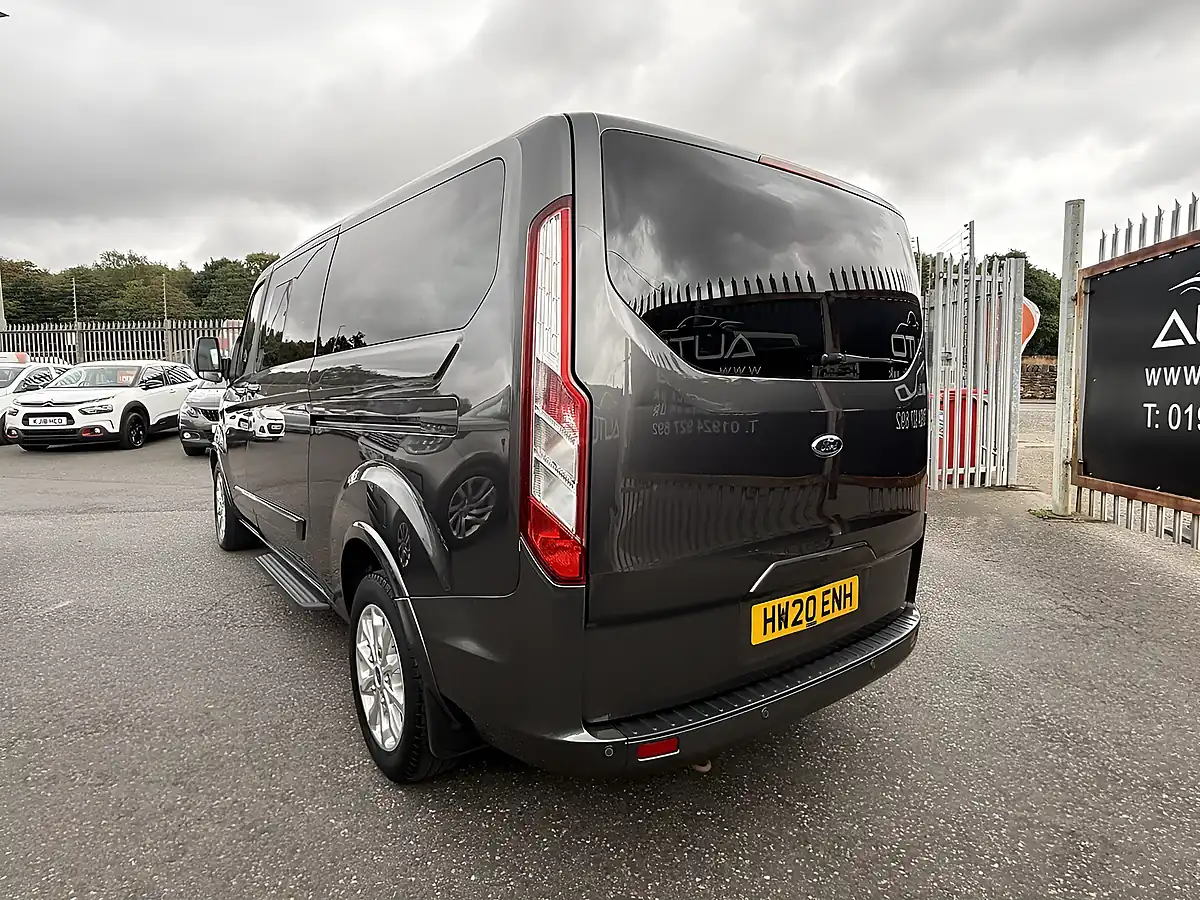 Used 2020 Ford Tourneo Custom Titanium Grey - Interior and Exterior details 9
