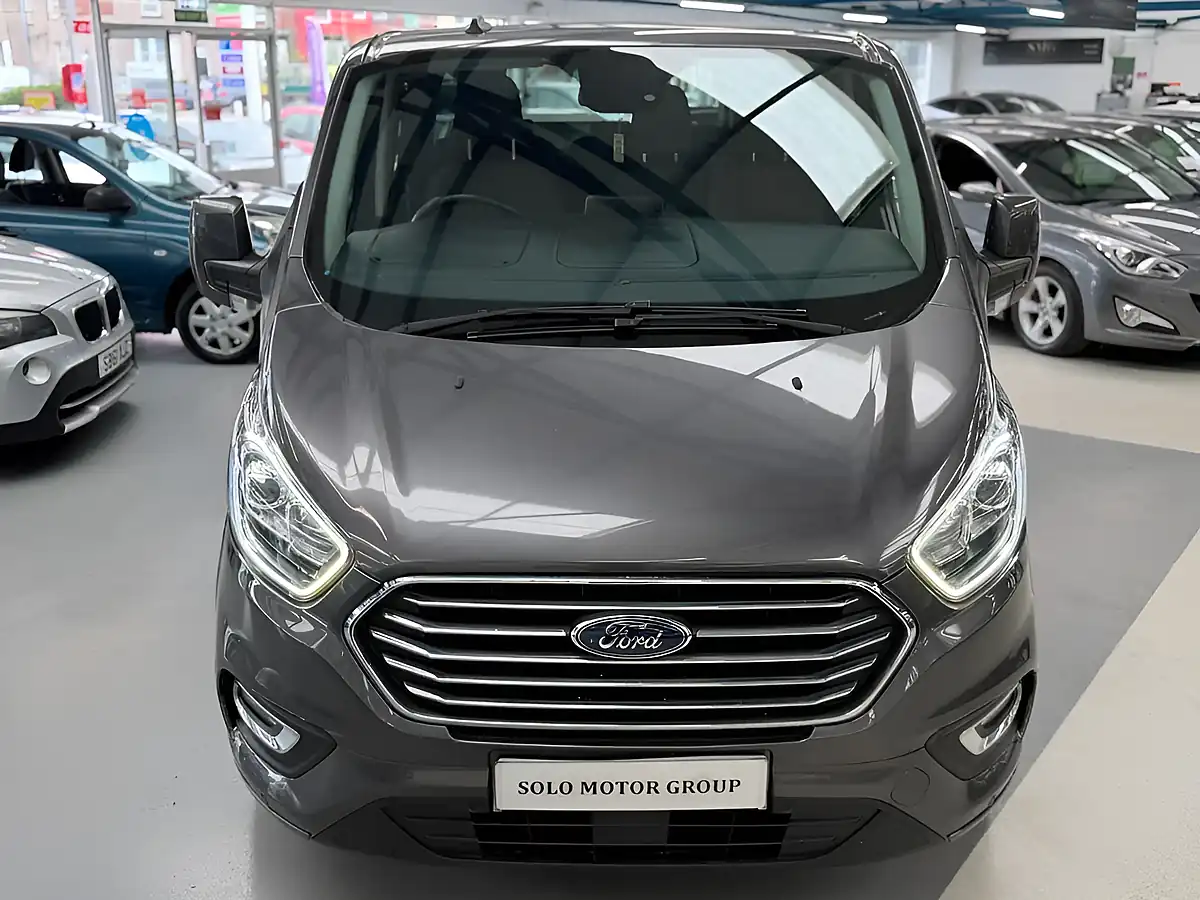 Used 2020 Ford Tourneo Custom Titanium Grey - Interior and Exterior details 10