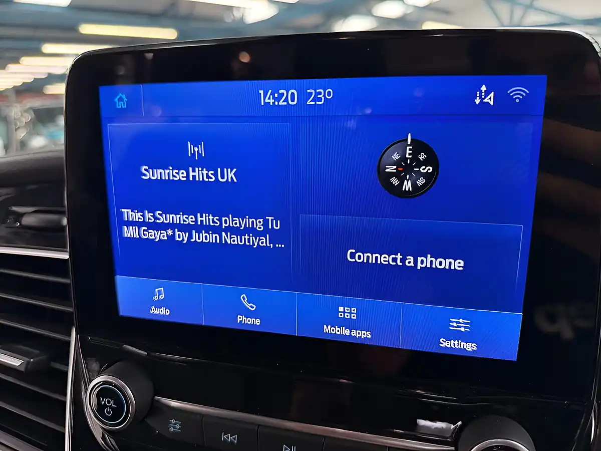 Used 2020 Ford Tourneo Custom Titanium Grey - Interior and Exterior details 12