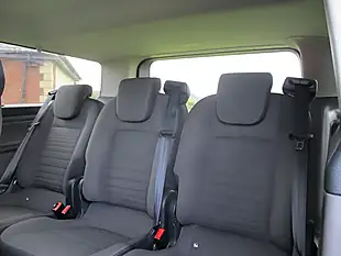 Used 2020 Ford Tourneo Custom Titanium Silver - Interior and Exterior details 14