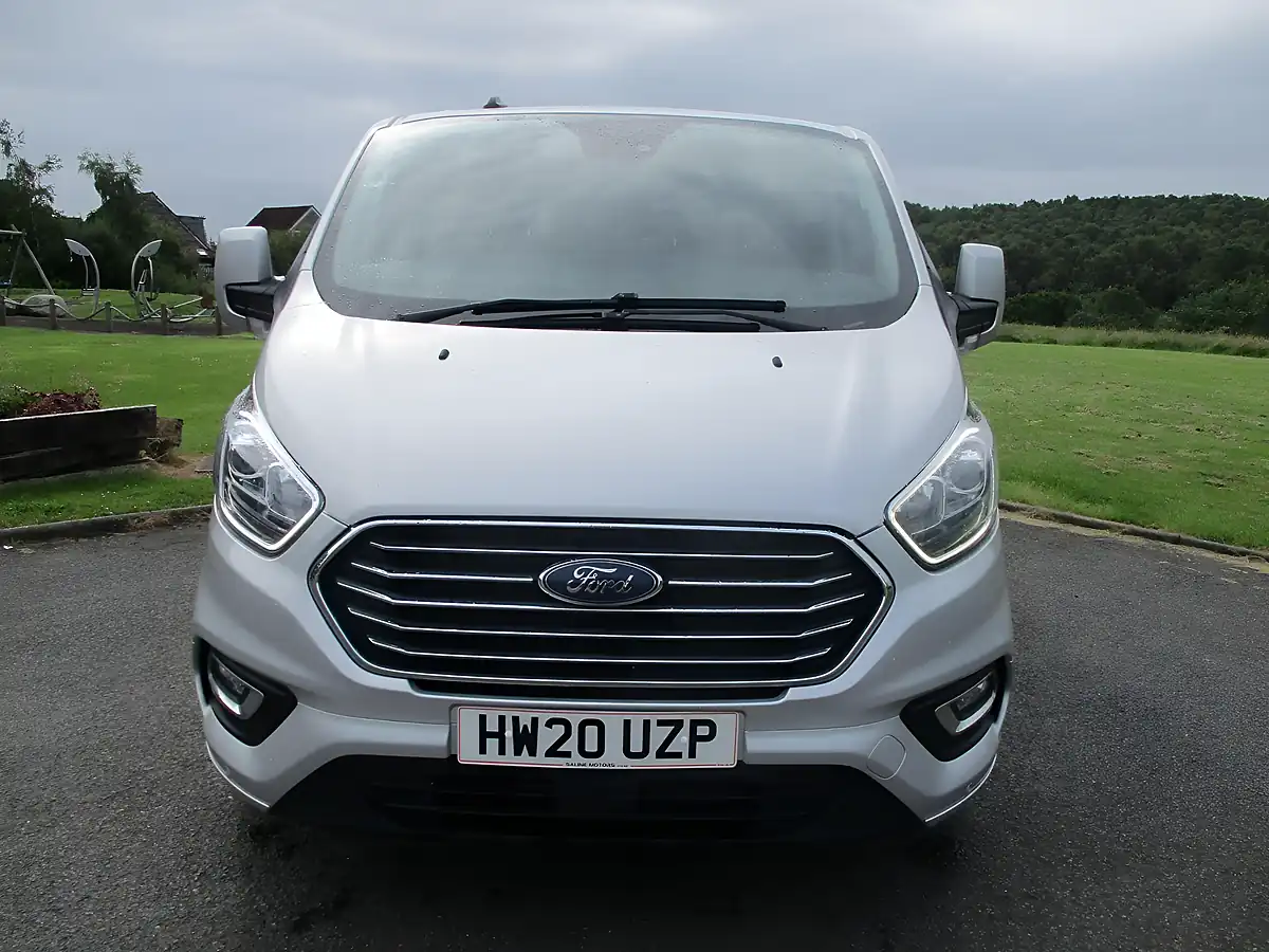 Used 2020 Ford Tourneo Custom Titanium Silver - Interior and Exterior details 2