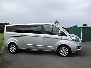 Used 2020 Ford Tourneo Custom Titanium Silver - Interior and Exterior details 3