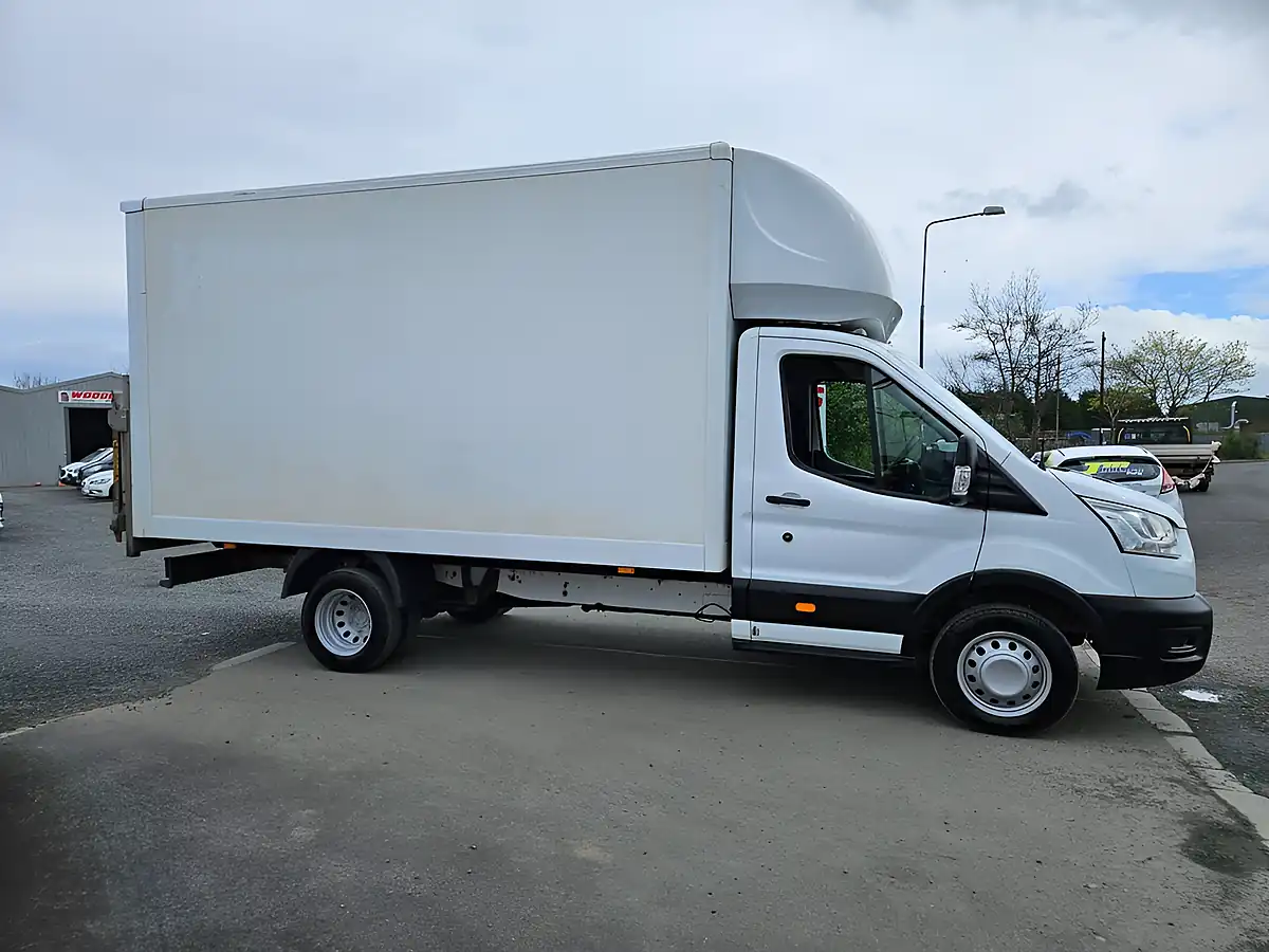 Used 2020 Ford Transit 350 Leader Lwb Luton White - Interior and Exterior details 2
