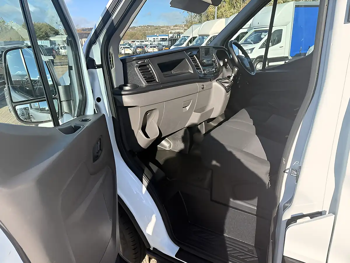 Used 2020 Ford Transit 350 Leader White - Interior and Exterior details 14