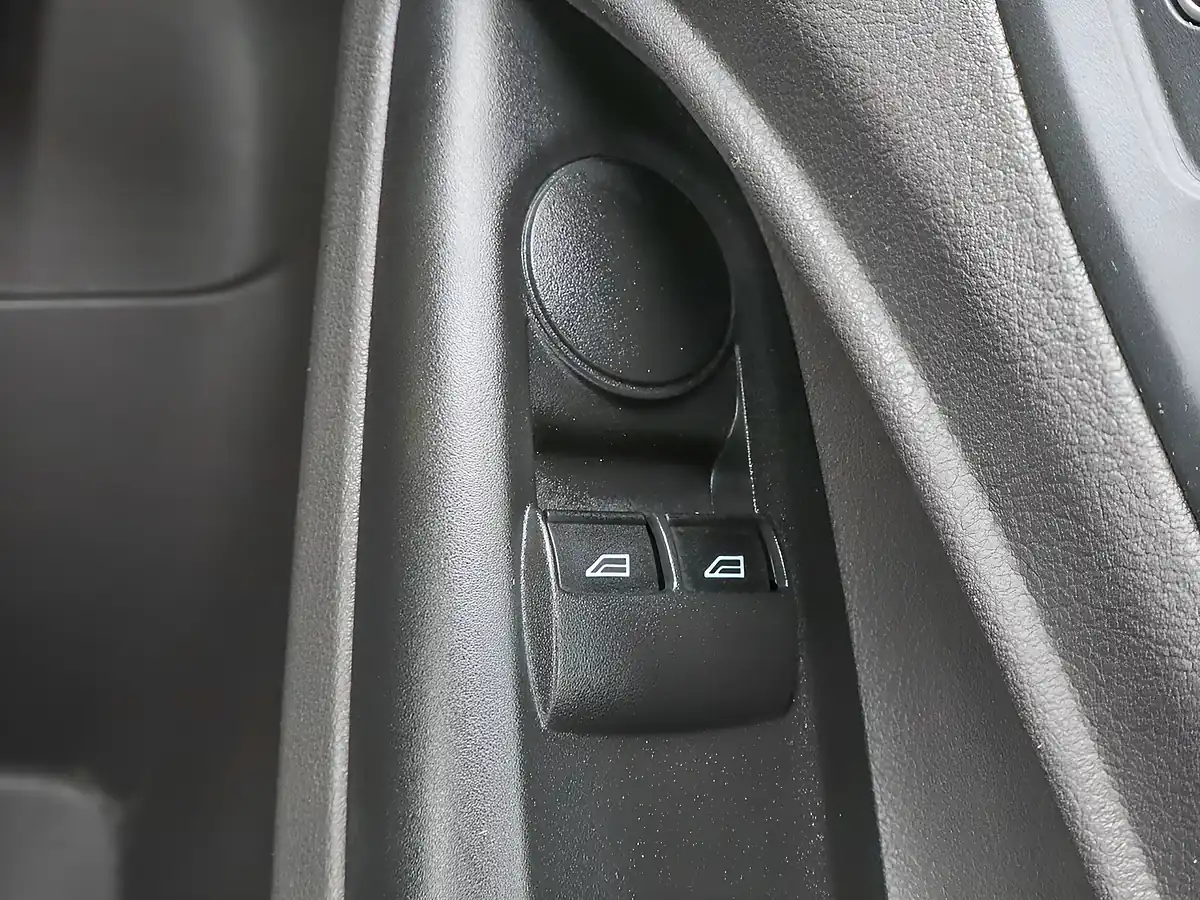 Used 2020 Ford Transit Connect 220 Ecoblue White - Interior and Exterior details 18