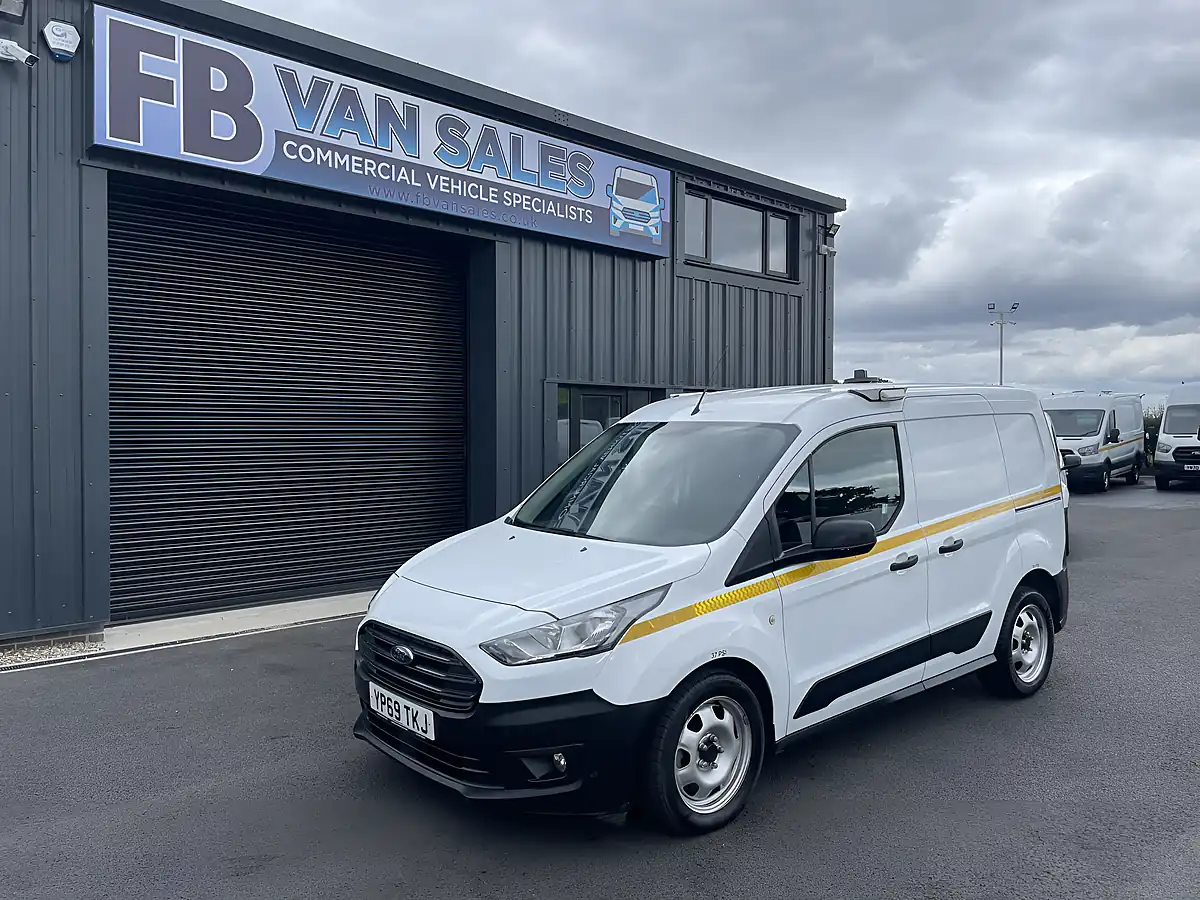 Used 2020 Ford Transit Connect Base Swb White - Front View
