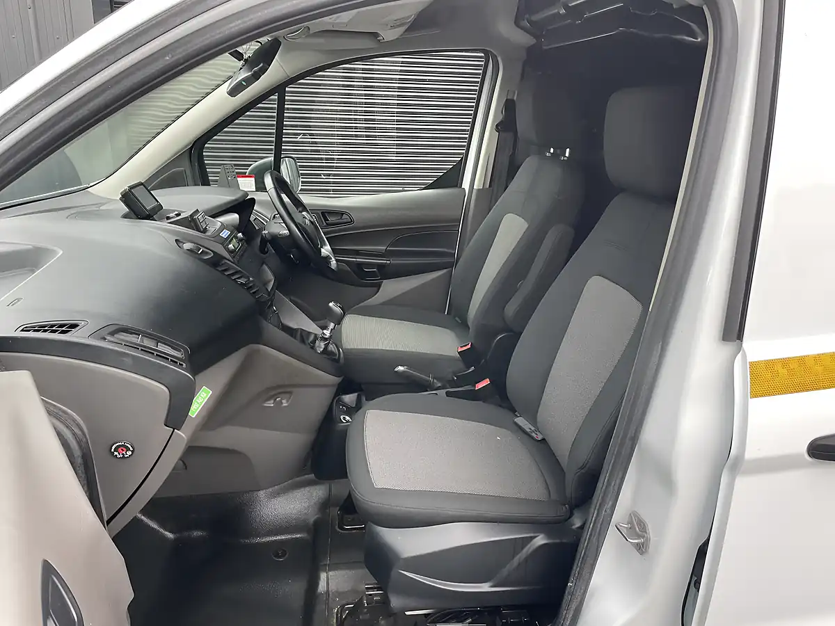Used 2020 Ford Transit Connect Base Swb White - Interior and Exterior details 12