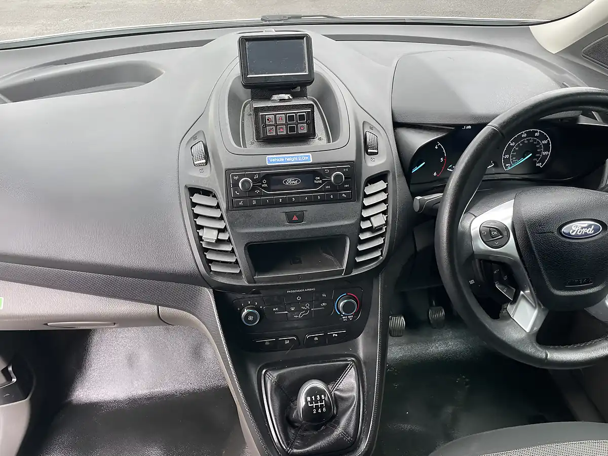 Used 2020 Ford Transit Connect Base Swb White - Interior and Exterior details 13