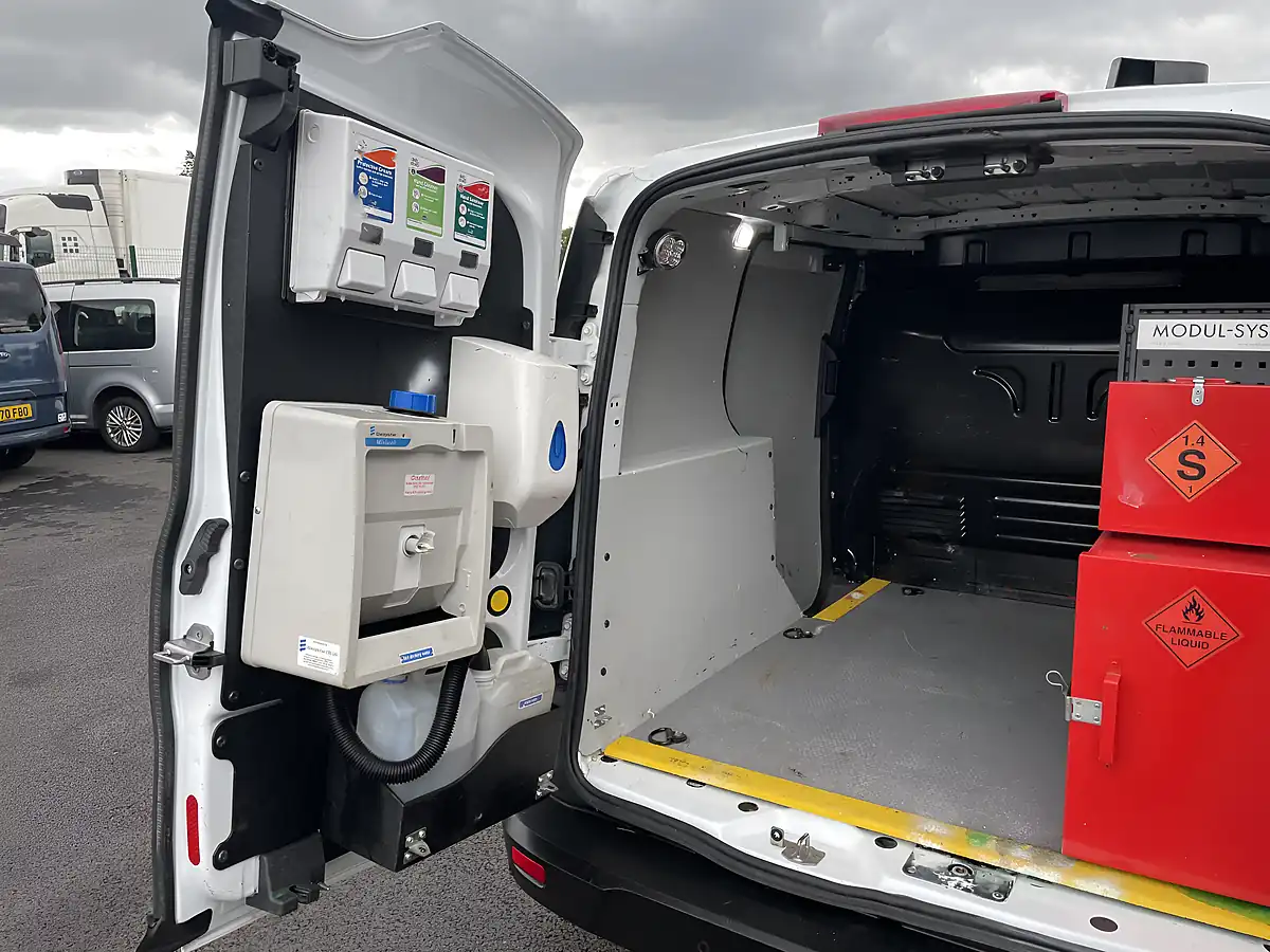 Used 2020 Ford Transit Connect Base Swb White - Interior and Exterior details 8