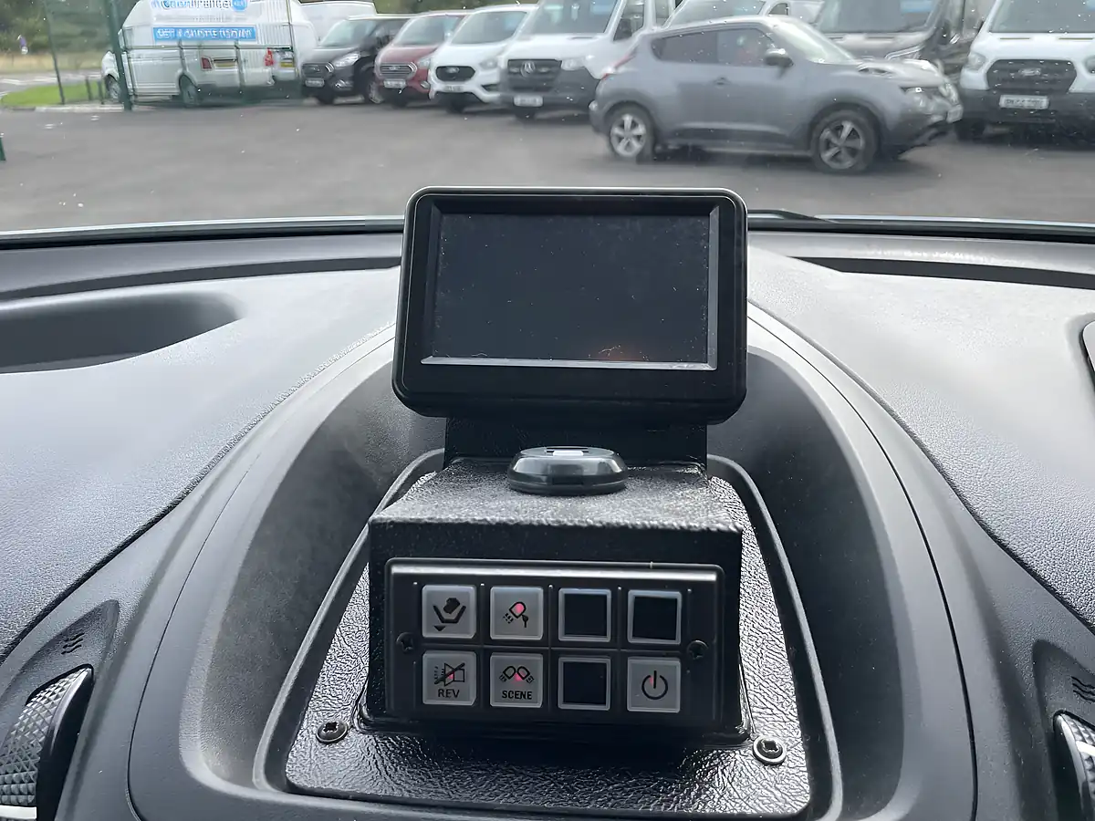 Used 2020 Ford Transit Connect Base Swb White - Interior and Exterior details 9